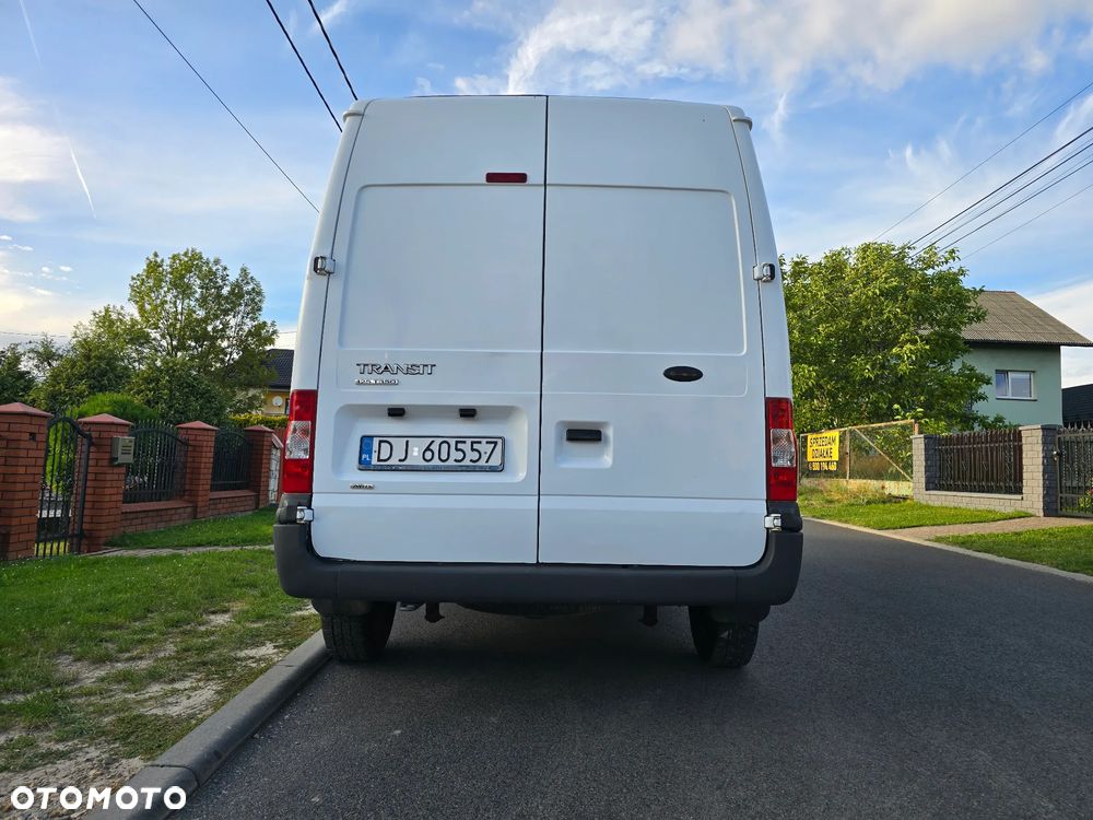 Ford Transit - 22