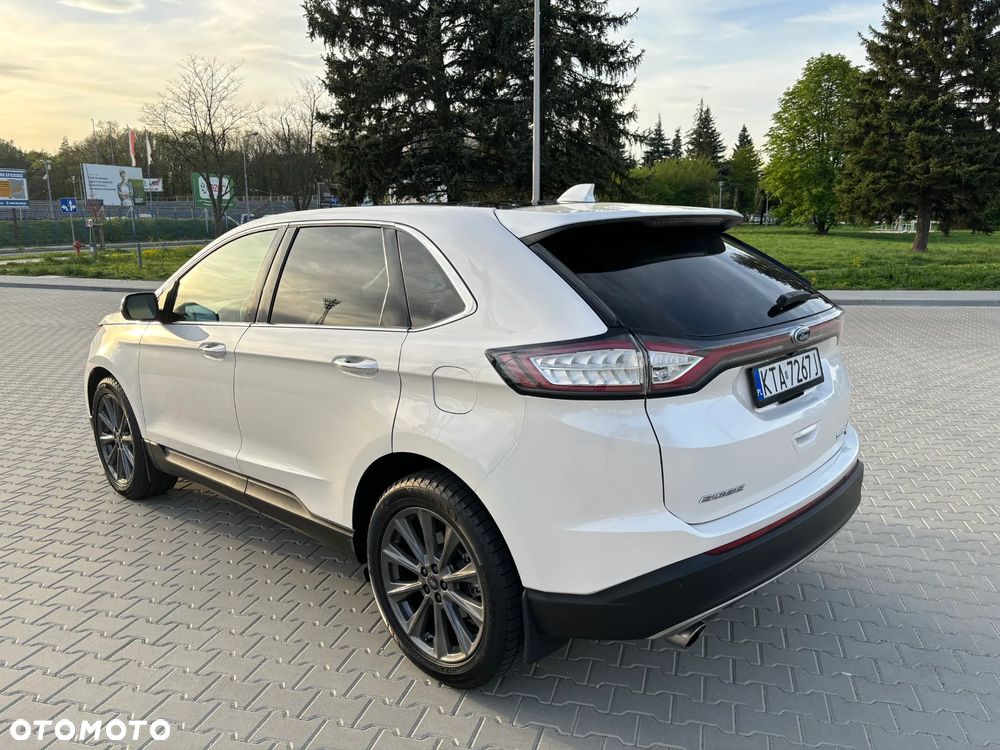 Ford Edge - 8