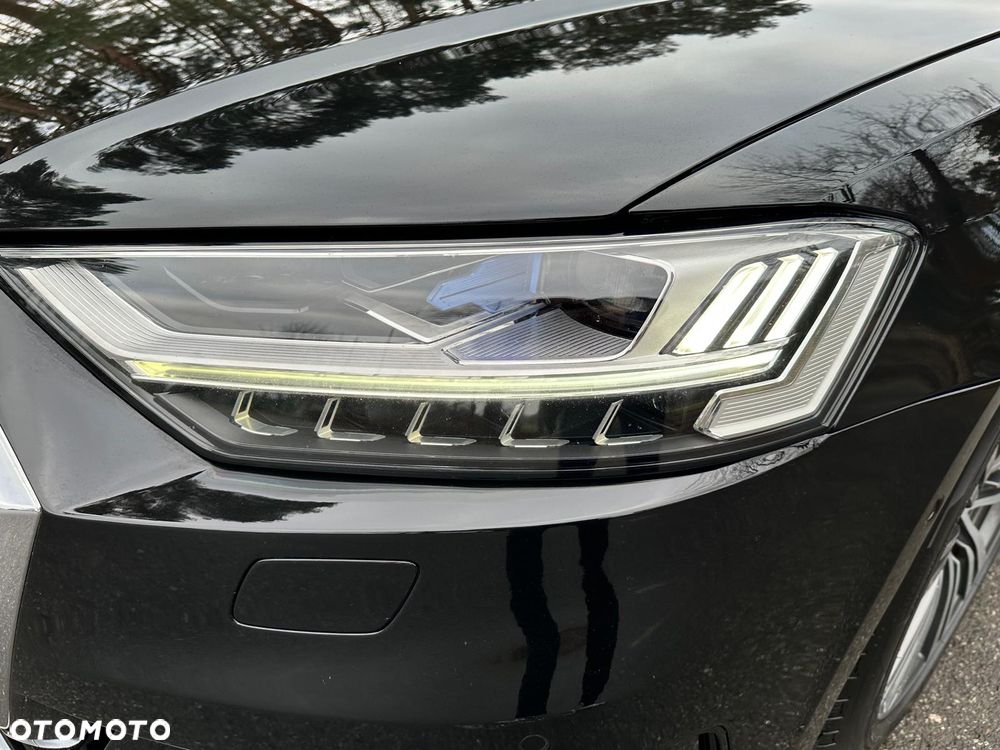 Audi A8 - 18