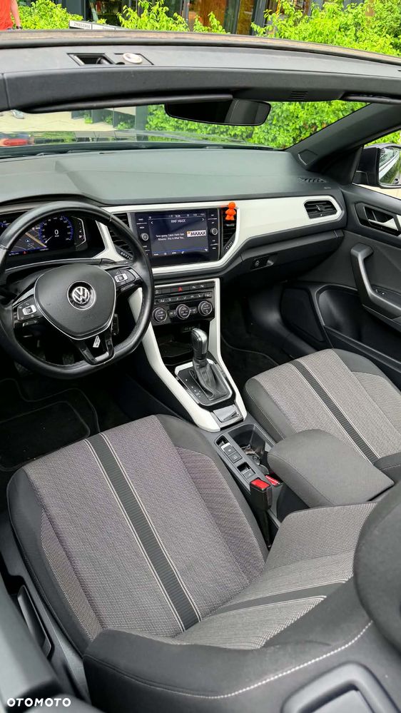 Volkswagen T-Roc - 15