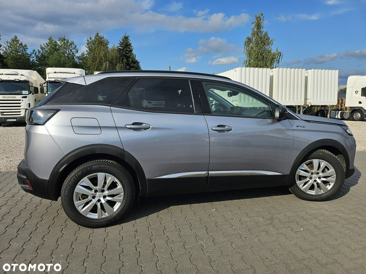 Peugeot 3008 1.5 BlueHDi Allure Pack S&S EAT8 - 24