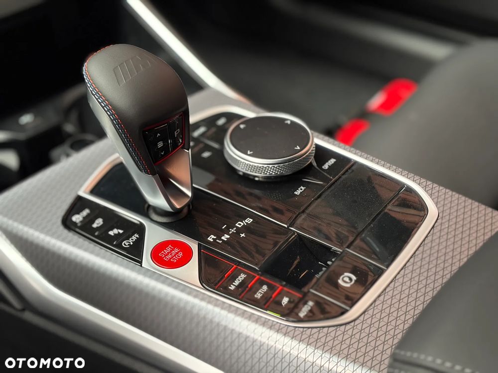 BMW M3 Competition xDrive sport - 25