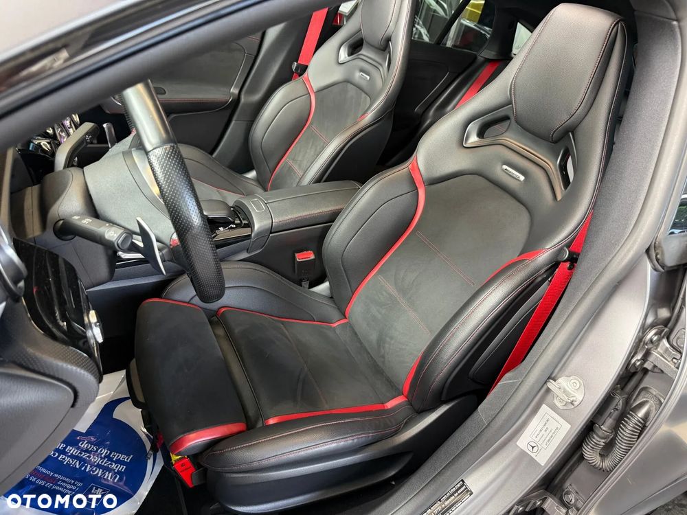 Mercedes-Benz CLA - 25
