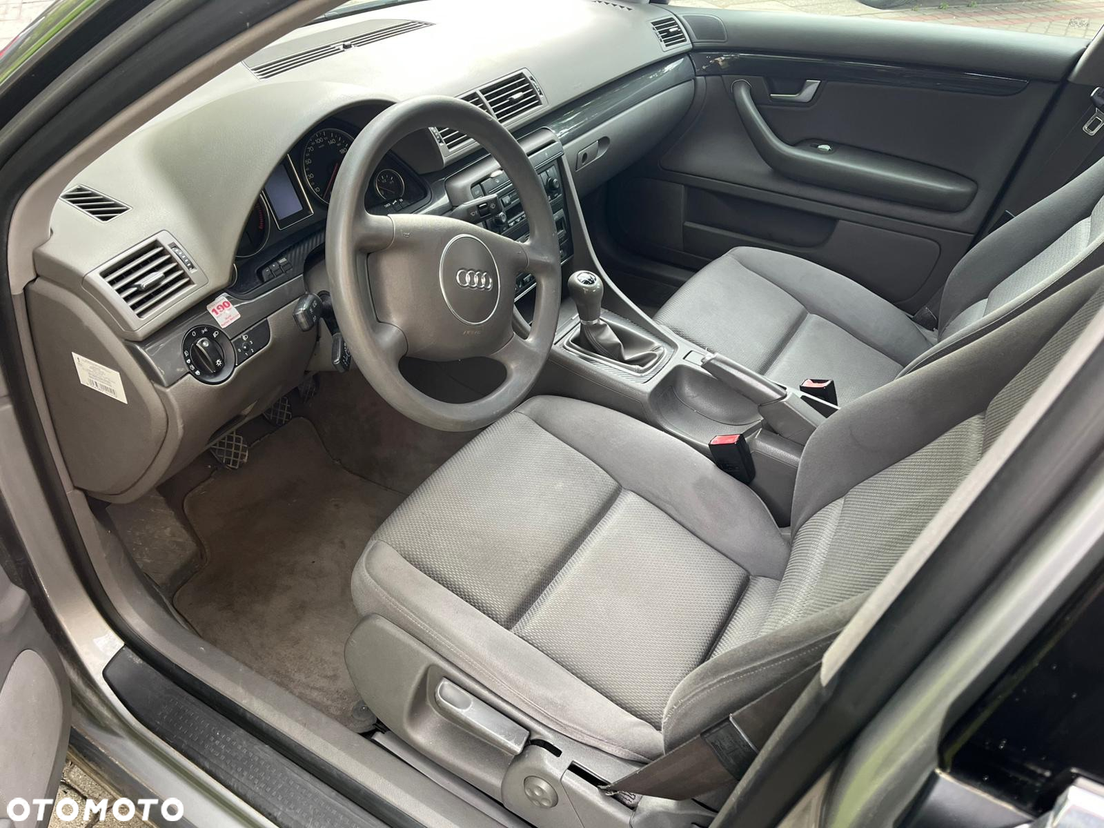 Audi A4 1.6 - 11