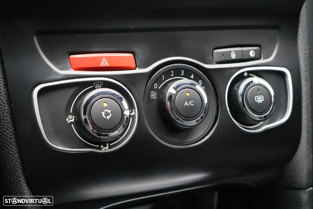 Citroën DS4 1.6 HDi Chic - 18
