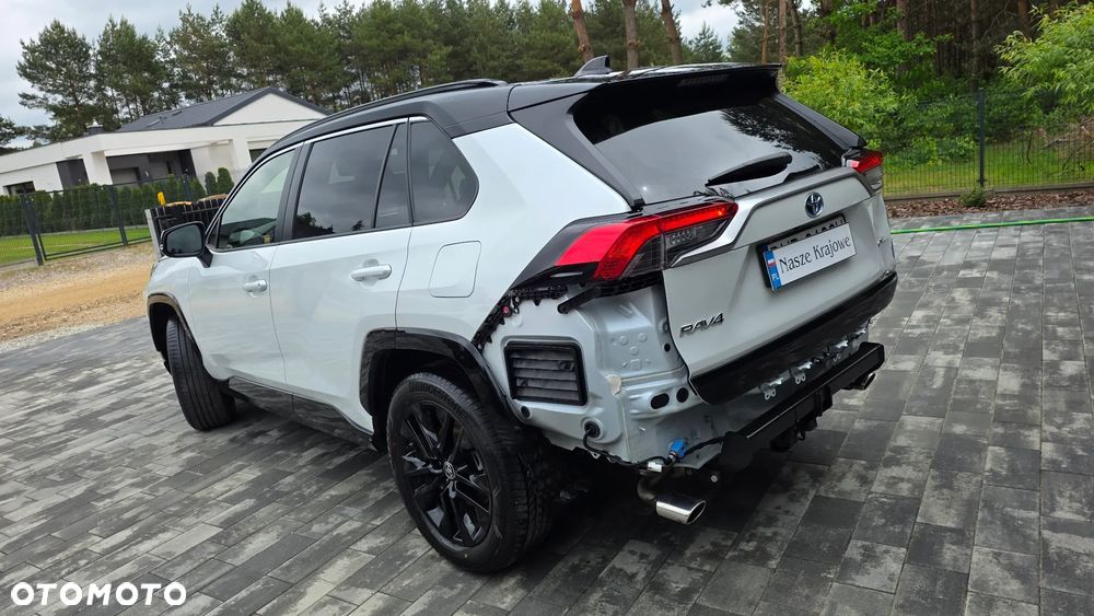 Toyota RAV4 - 7
