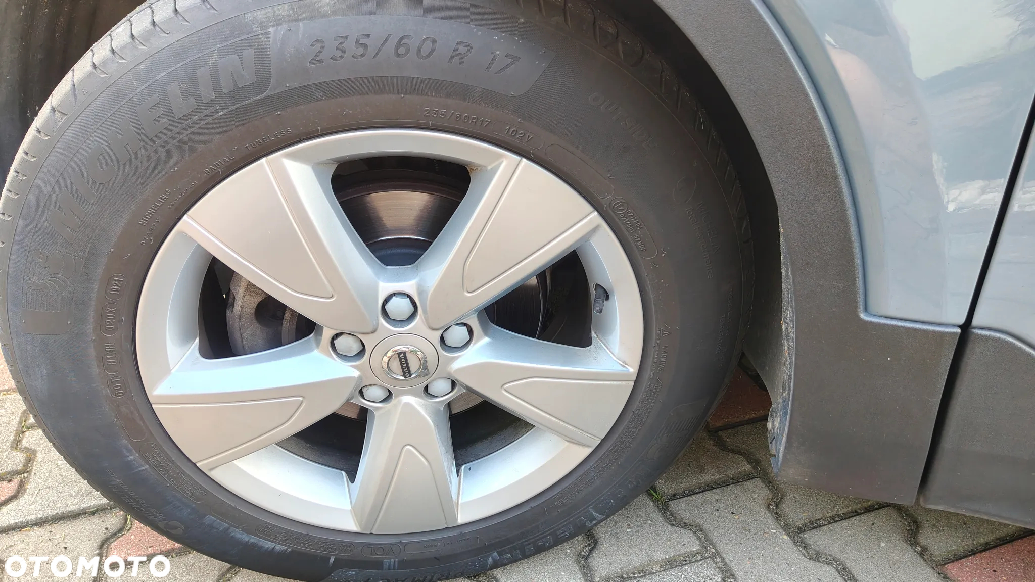 Volvo XC 40 T3 Momentum Core - 24
