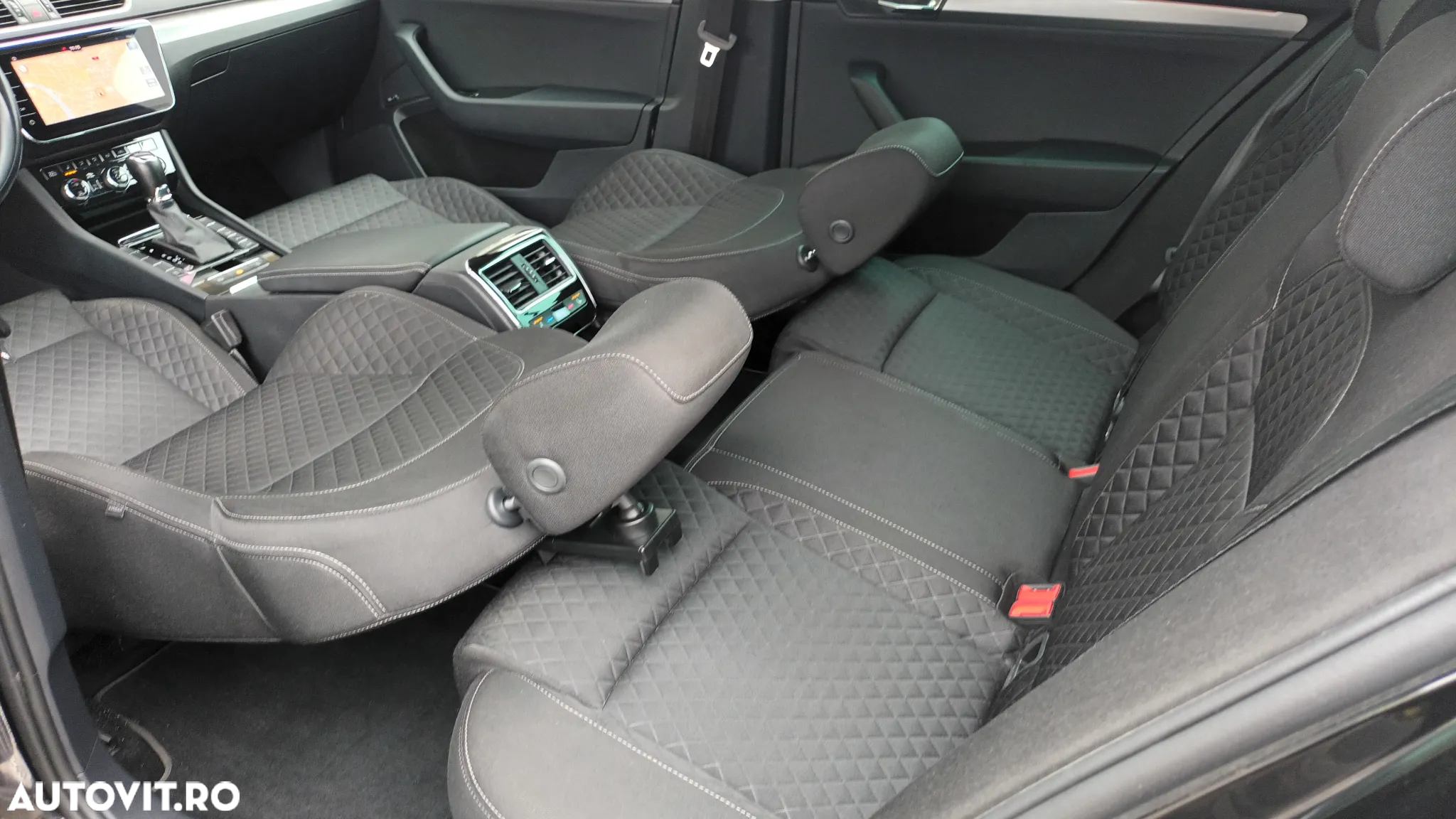 Skoda Superb Combi 2.0 TDI DSG Style - 18