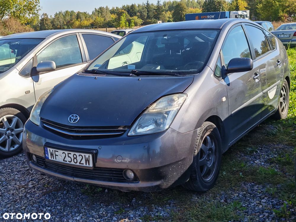 Toyota Prius 1.5 VVT-i Sol - 13