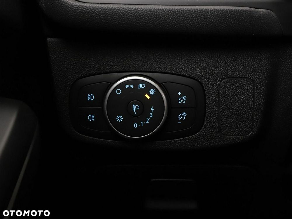 Ford Focus 2.0 EcoBlue Active - 36