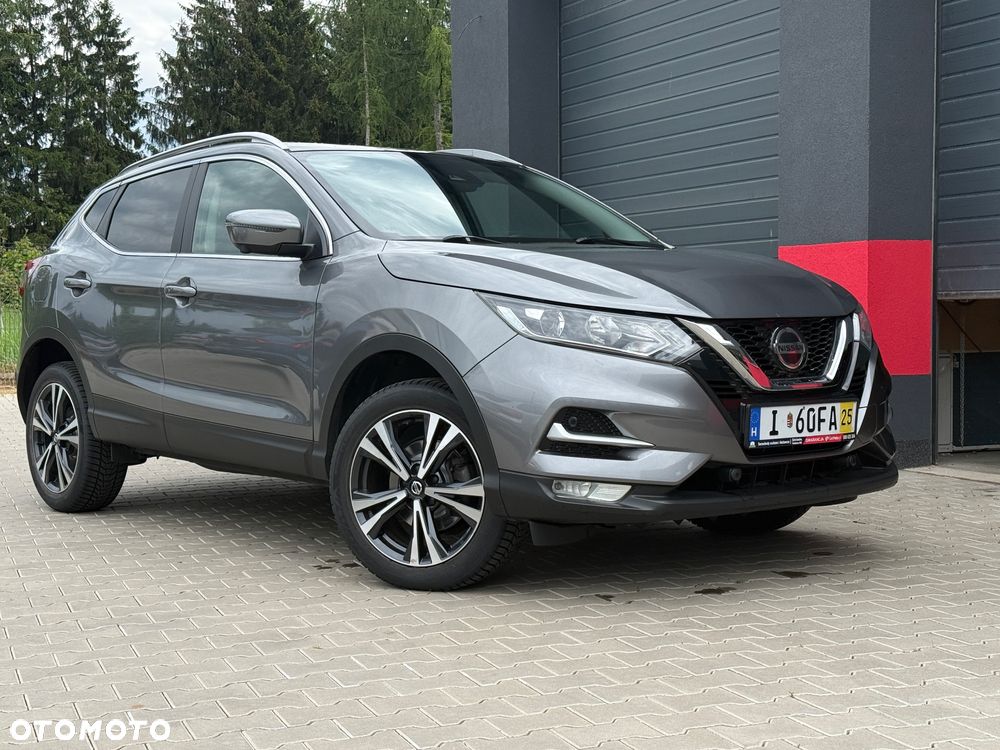 Nissan Qashqai 1.3 DIG-T Tekna - 1