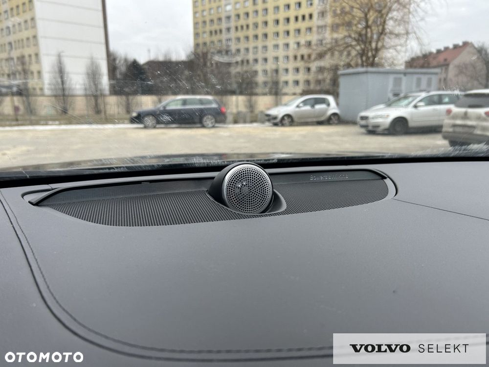 Volvo V90 Cross Country - 15