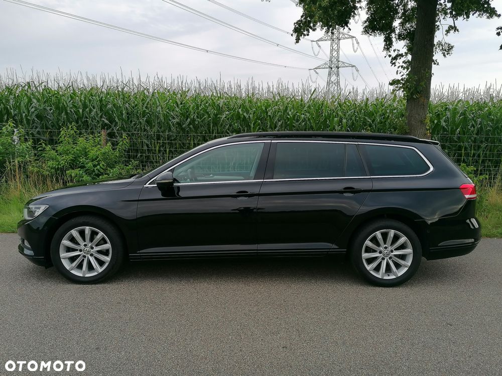 Volkswagen Passat - 2