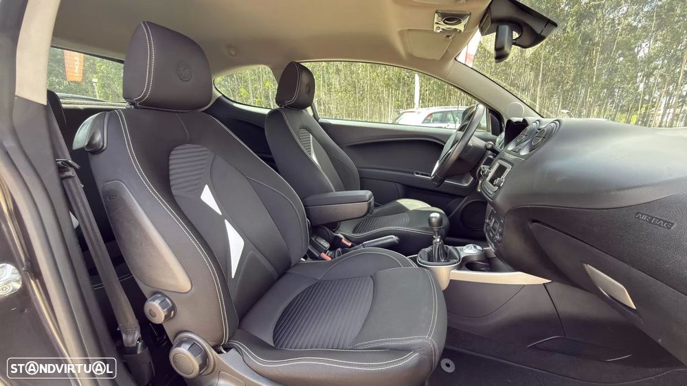 Alfa Romeo MiTo 1.6 JTD Distinctive - 15