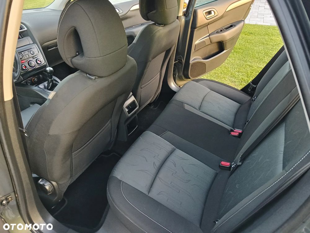 Citroën C4 1.4 VTi Selection - 9