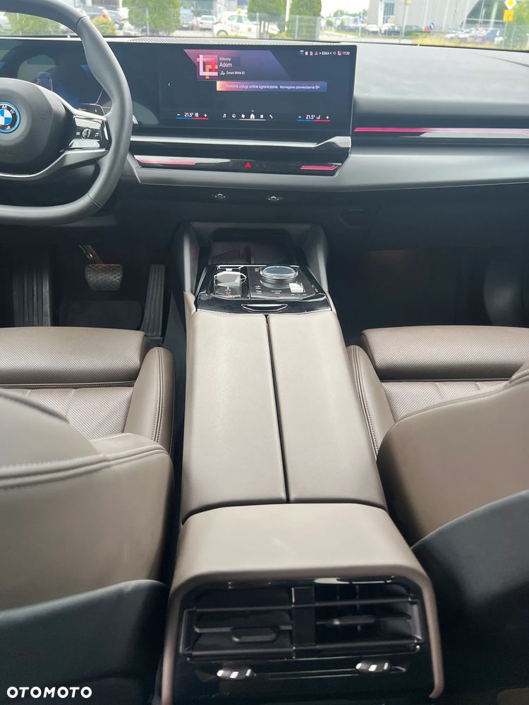 BMW Seria 5 530e PHEV - 17