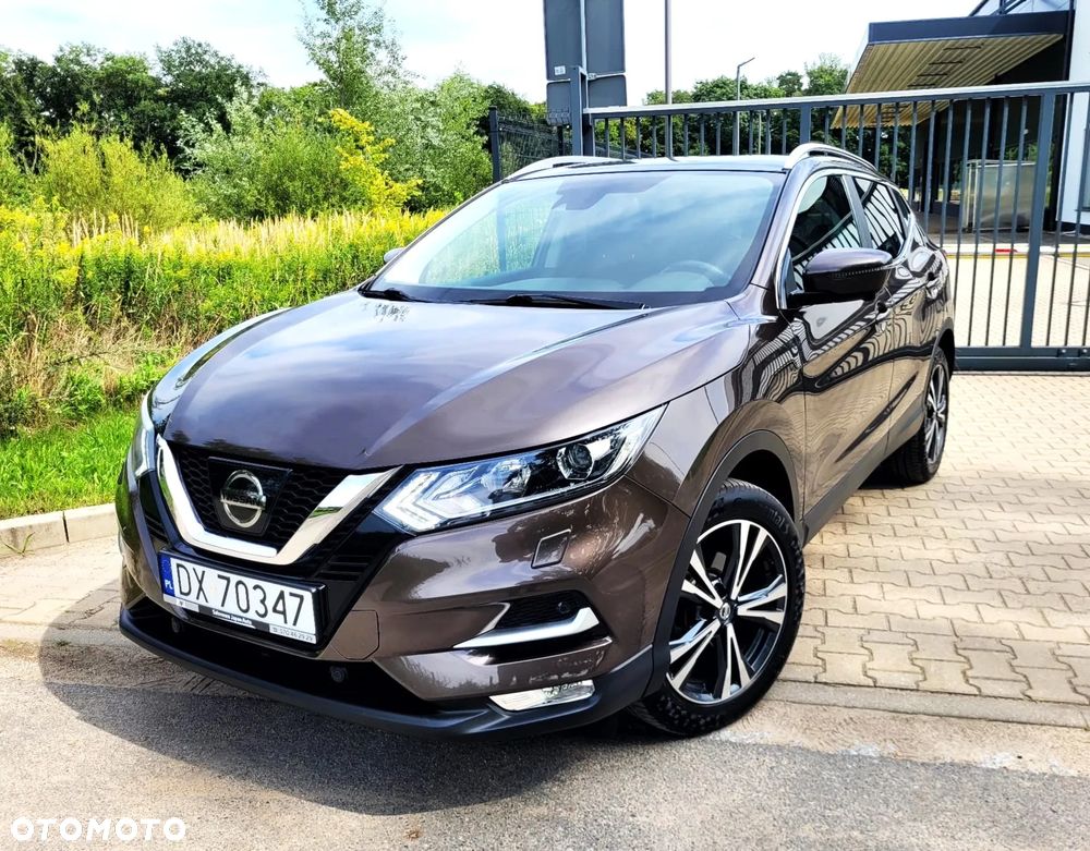 Nissan Qashqai 1.2 DIG-T N-Connecta Xtronic EU6 - 7