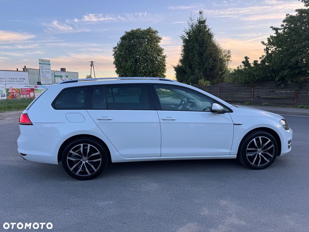 Volkswagen Golf 1.6 TDI BlueMotion Technology Lounge - 6