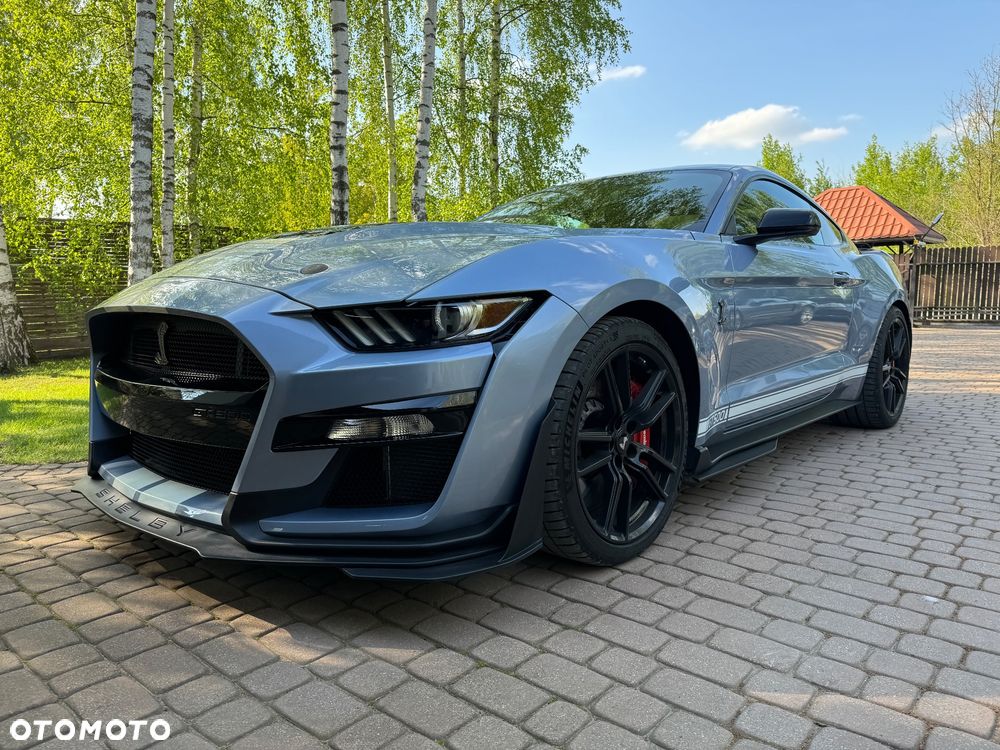 Ford Mustang - 6