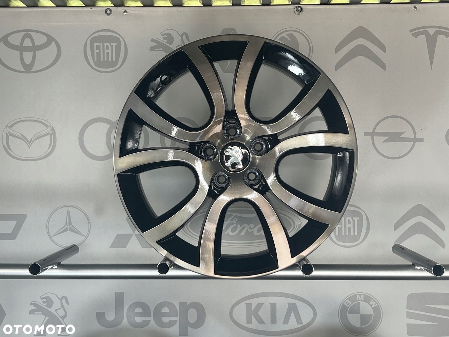 FELGI ALU PEUGEOT CITROEN DS 3008 5008 EXPERT 18 5X108 ET49 ORYGINALNE - 1