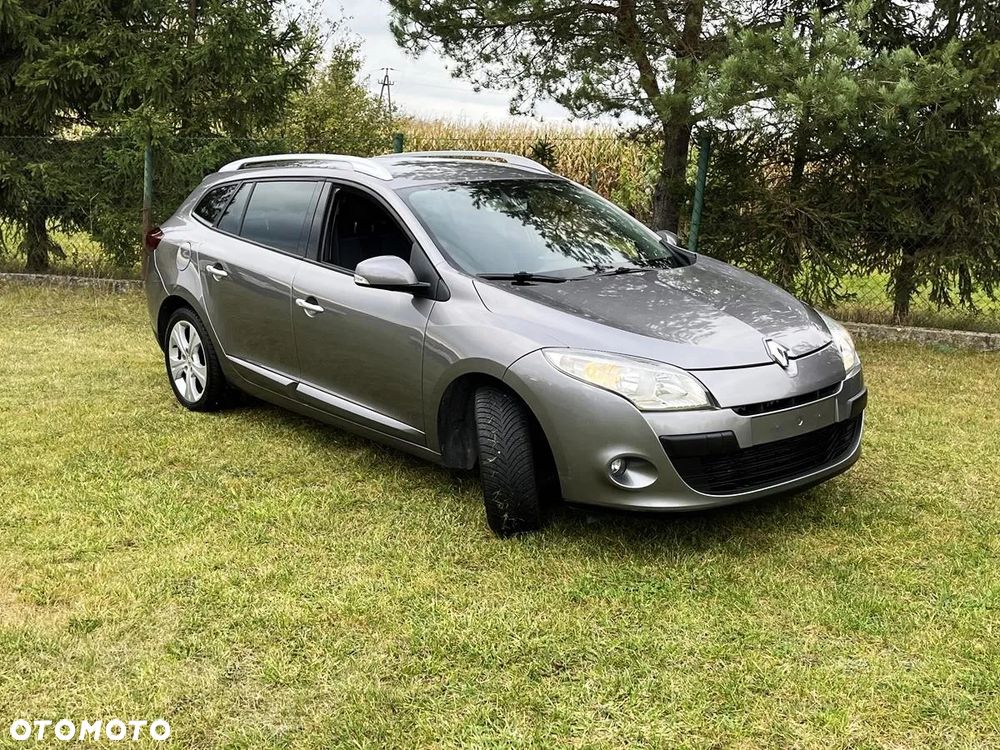 Renault Megane 2010 photo 3