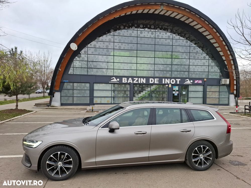 Volvo V60 D3 R-Design - 7
