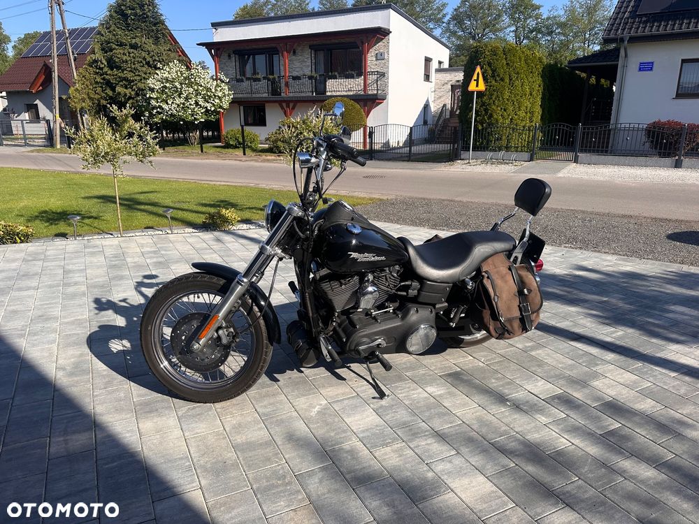 Harley-Davidson Dyna Street Bob - 3