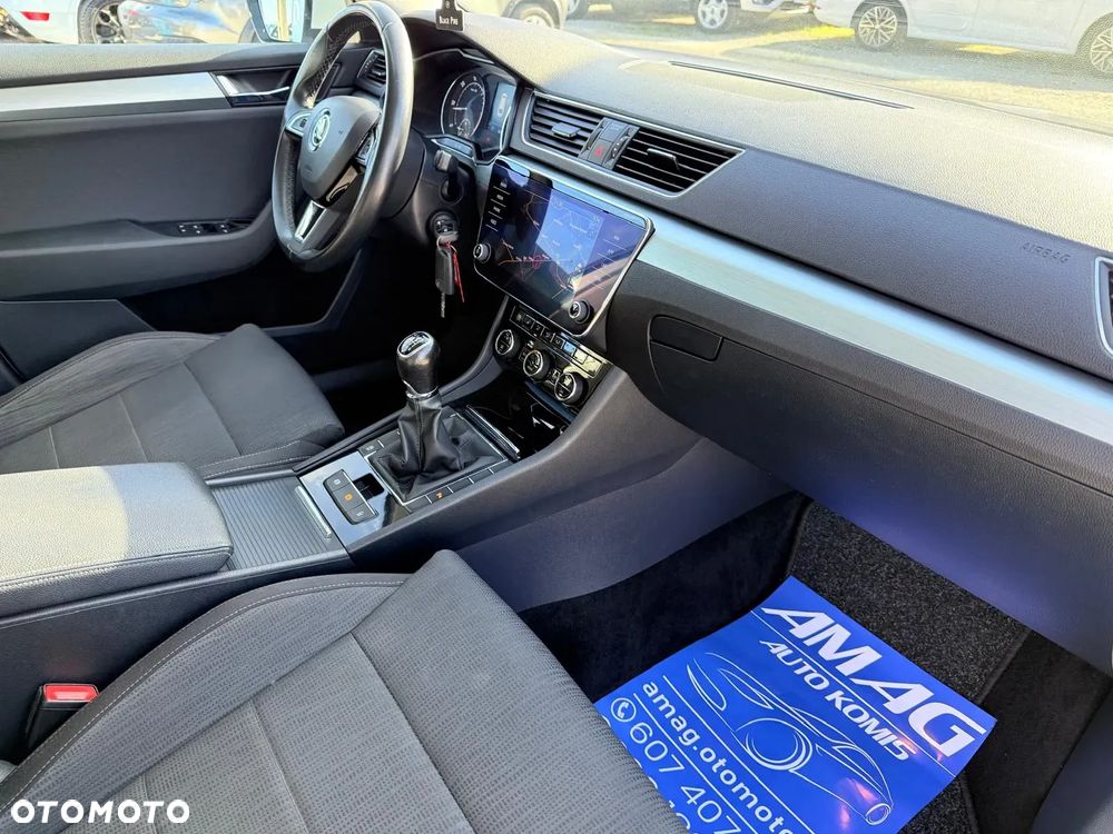 Skoda Superb Combi 1.6 TDI Ambition - 16