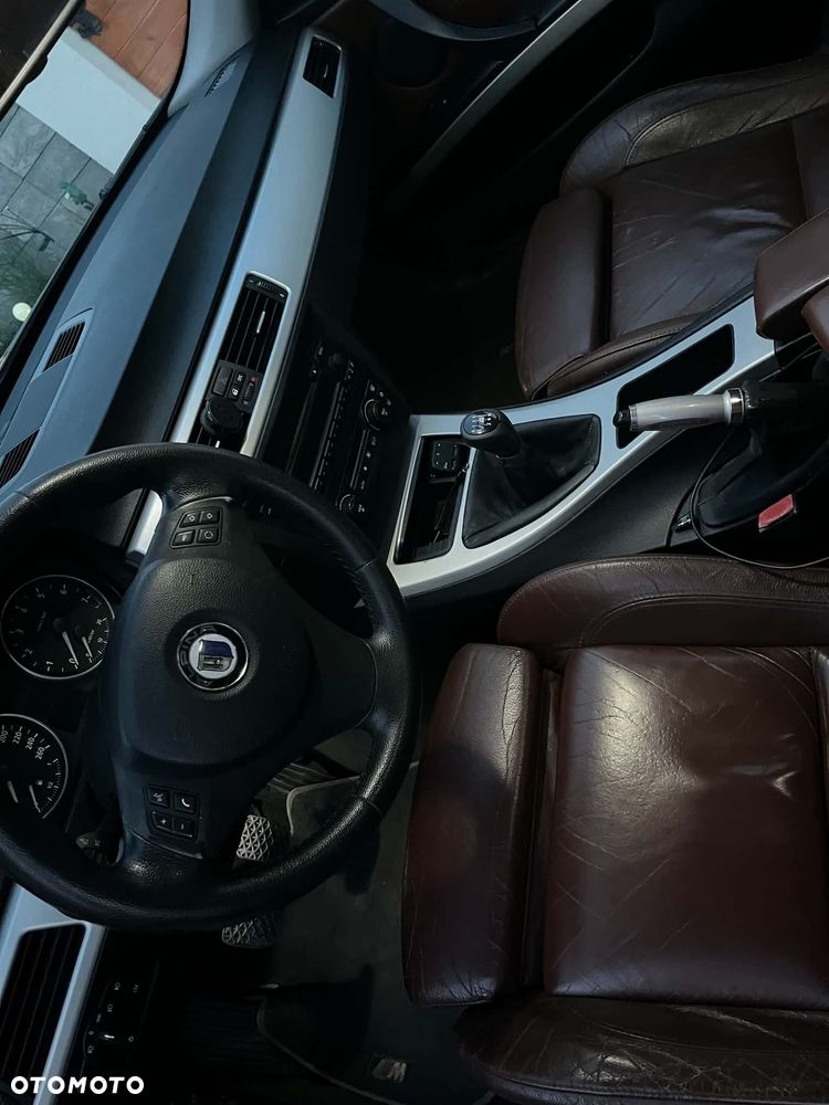 BMW Seria 3 330i - 5
