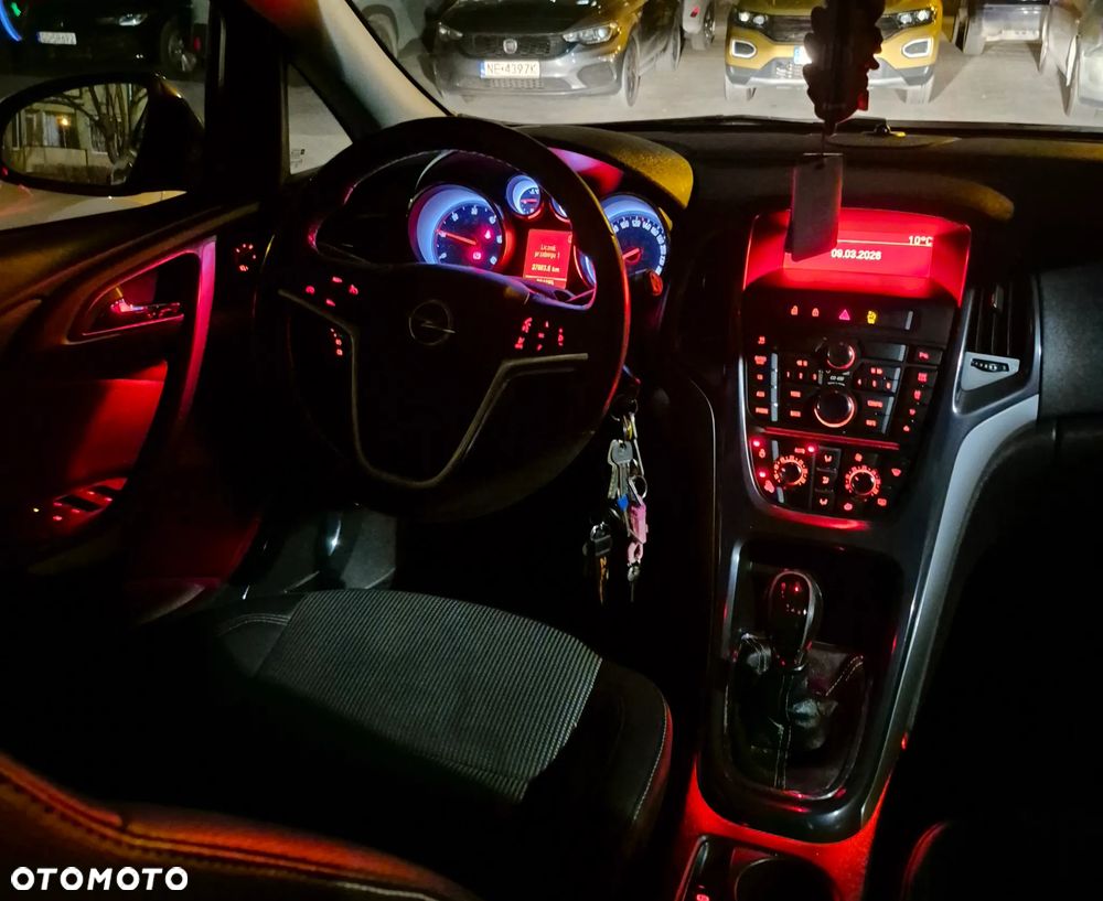 Opel Astra 1.7 CDTI DPF Cosmo - 13