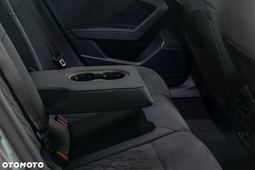 Audi RS3 Sportback TFSI Quattro S tronic - 17