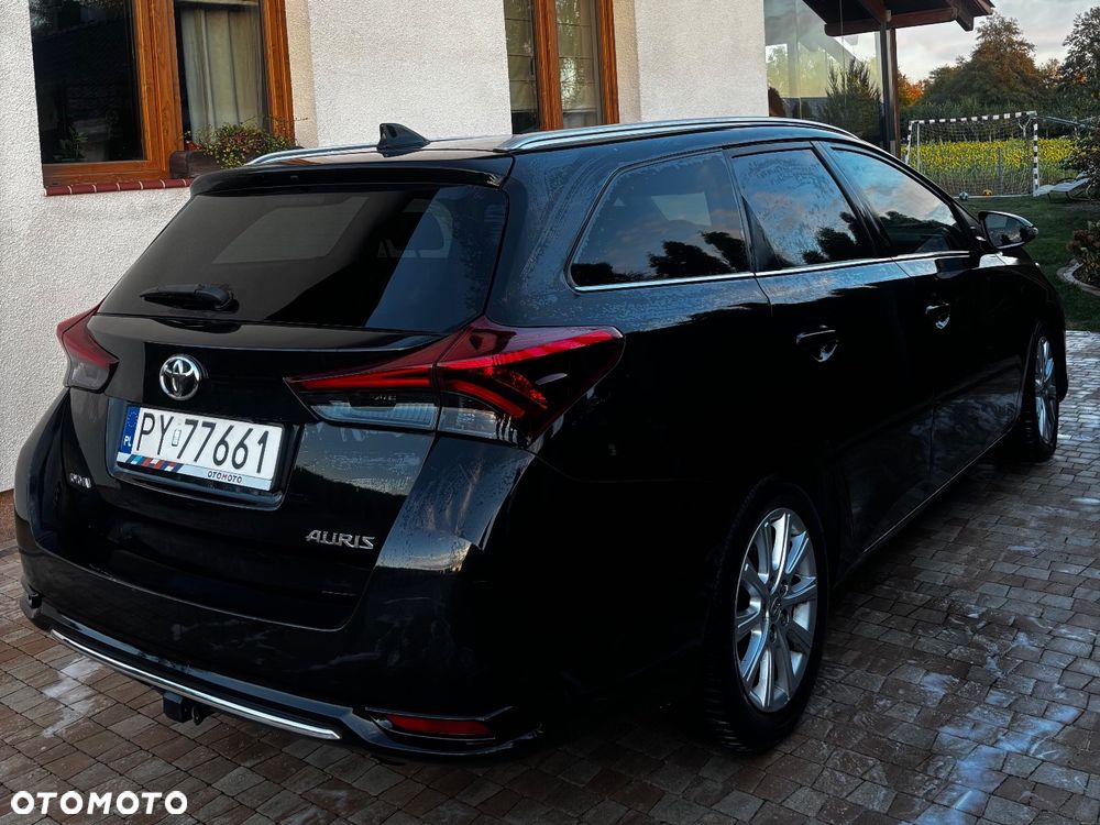Toyota Auris 2016 photo 4