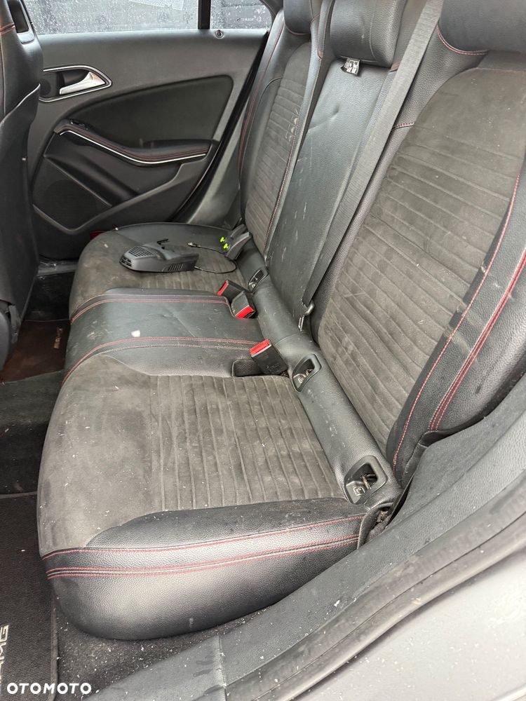 Mercedes-Benz CLA 200 (CDI) d 4Matic 7G-DCT AMG Line - 13