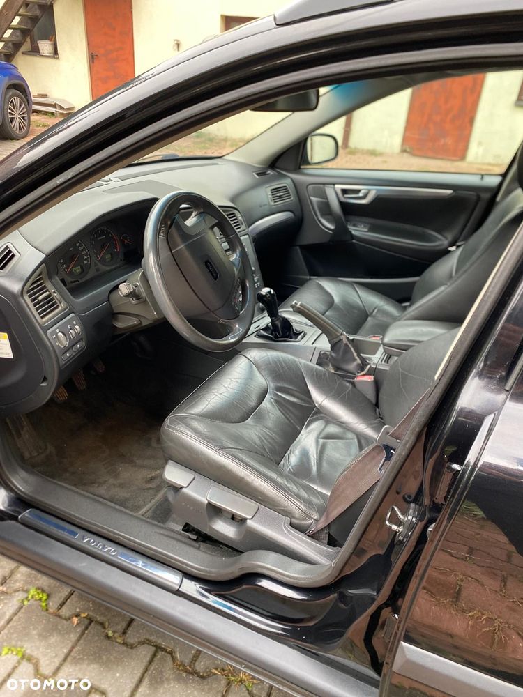 Volvo V70 2.4 Summum - 5