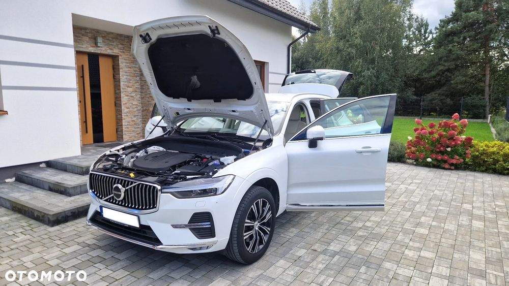 Volvo XC 60 B5 B AWD Momentum Pro - 40
