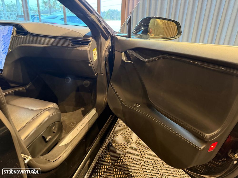 Tesla Model S 75D AWD - 32