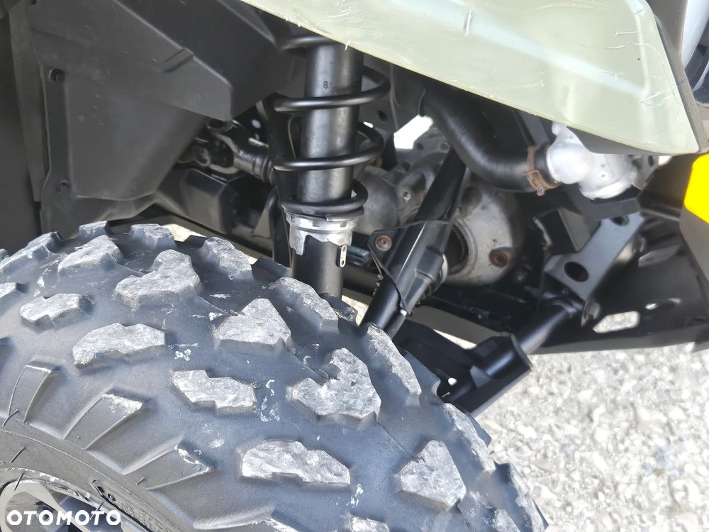 Can-Am Outlander - 20