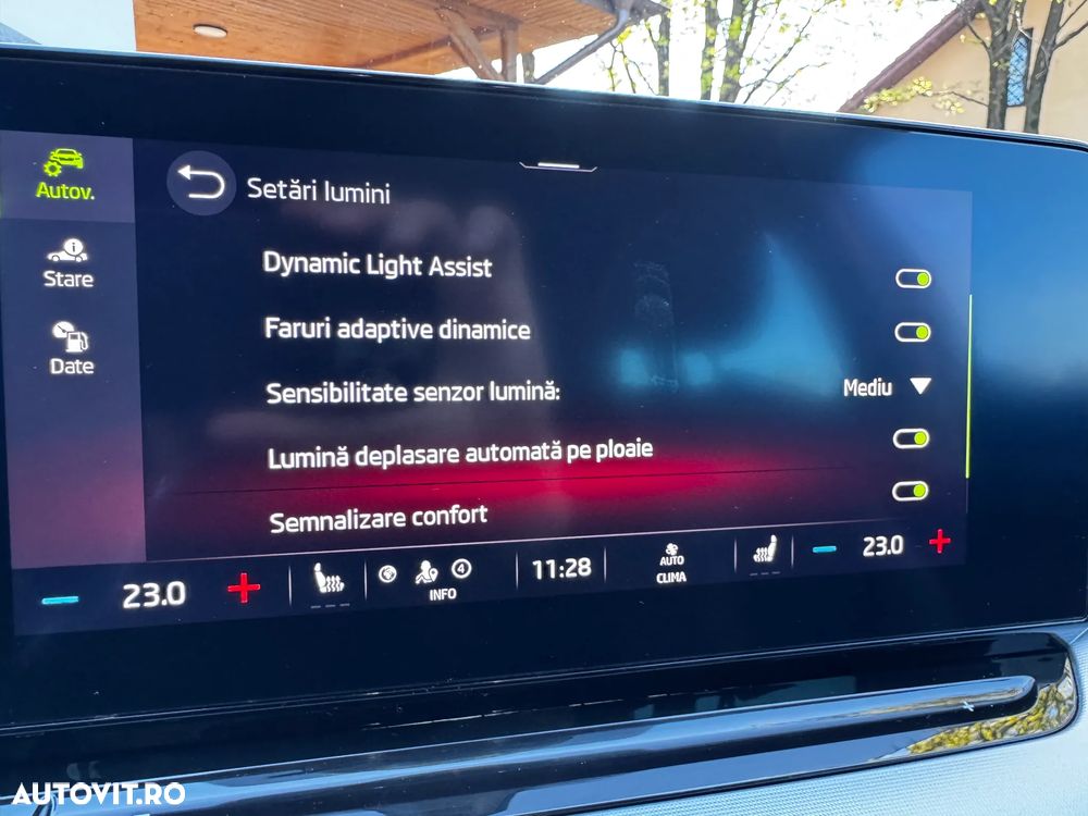 Skoda Octavia 2.0 TDI STYLE DSG - 19