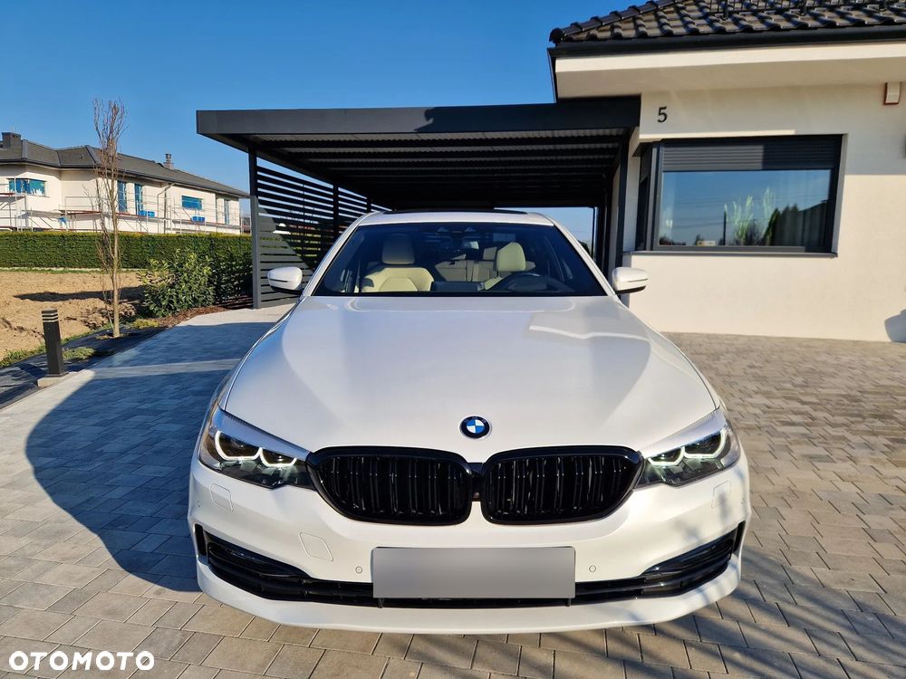 BMW Seria 5 530i Sport Line - 2