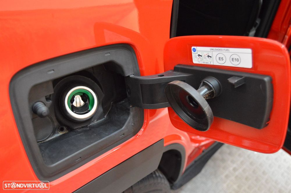 Jeep Renegade 1.0 T Limited - 20