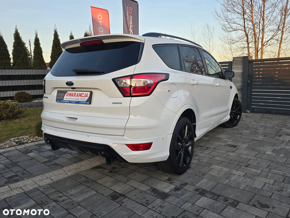 Ford Kuga 1.5 EcoBoost 2x4 ST-Line - 19