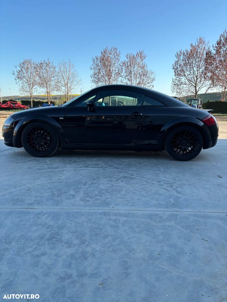 Audi TT 1.8 T quattro - 8