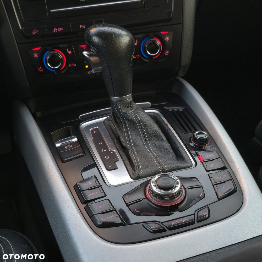 Audi Q5 2.0 TDI Quattro S tronic - 32