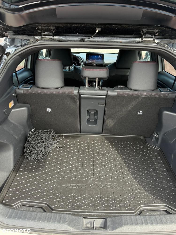 Toyota Yaris Cross Hybrid 1.5 GR Sport - 9