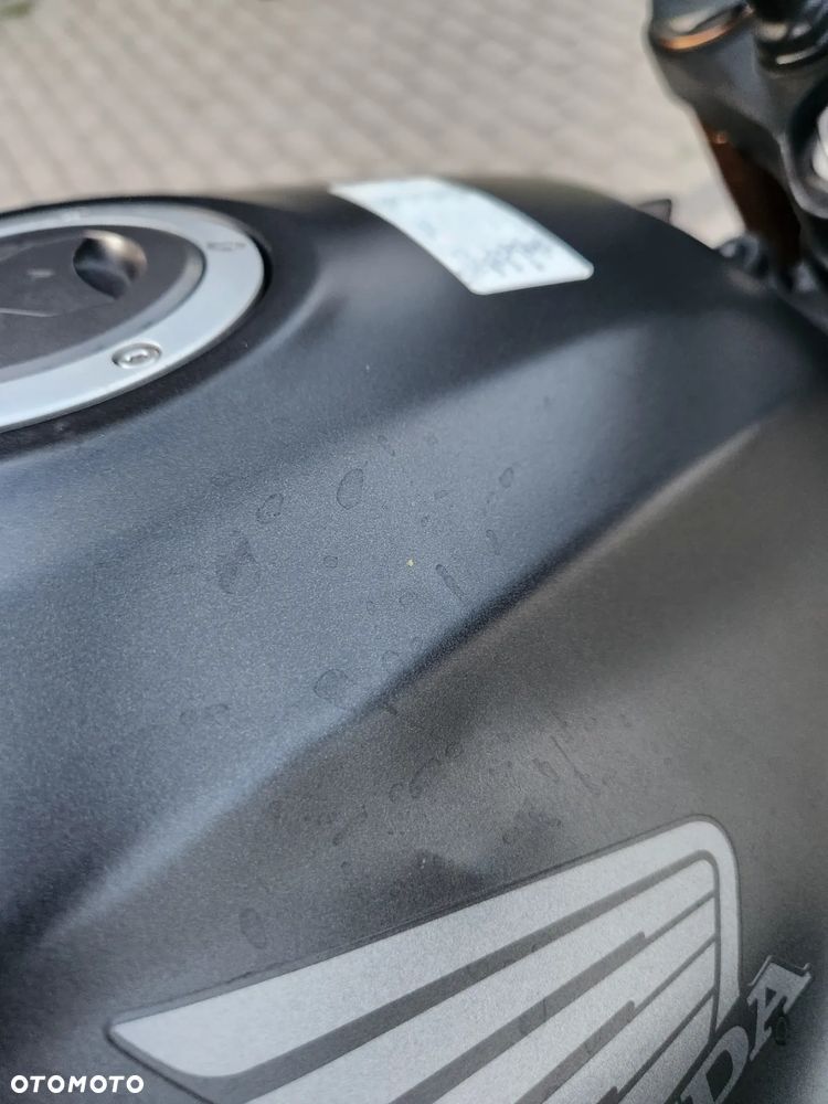 Honda CB - 9
