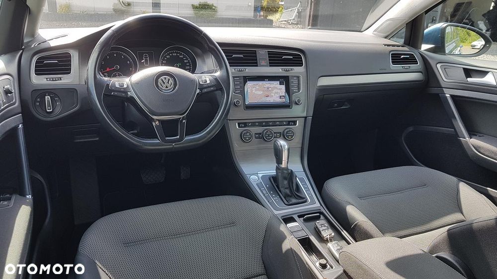 Volkswagen Golf 1.4 TSI BlueMotion Technology DSG Comfortline - 18