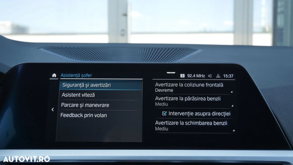 BMW Seria 3 330e Aut. Sport Line - 30