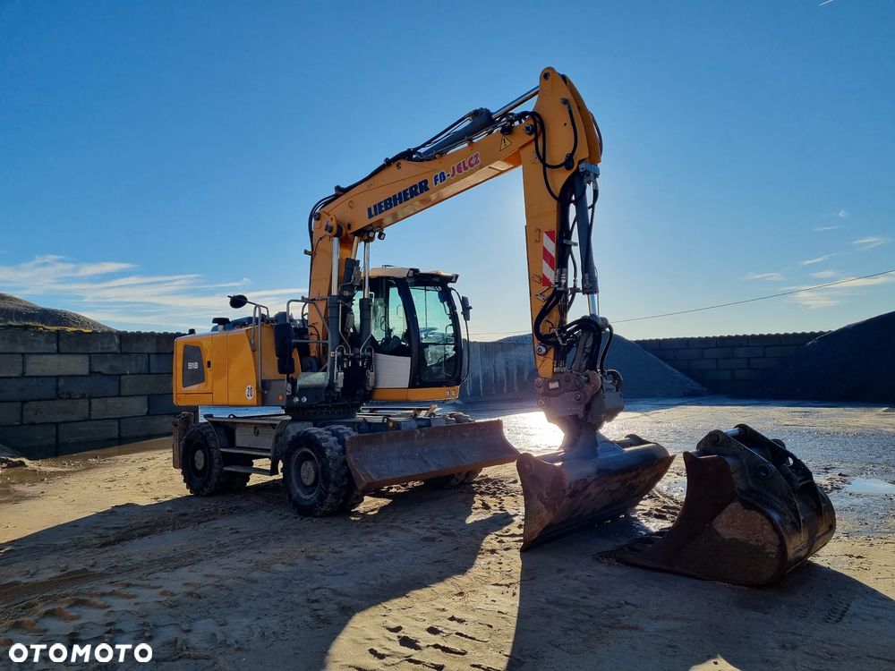 Liebherr A918 - 10