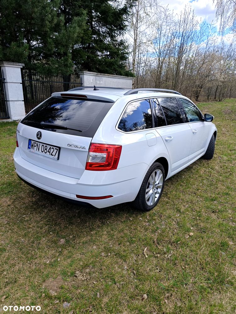 Skoda Octavia 2.0 TDI Ambition DSG - 5