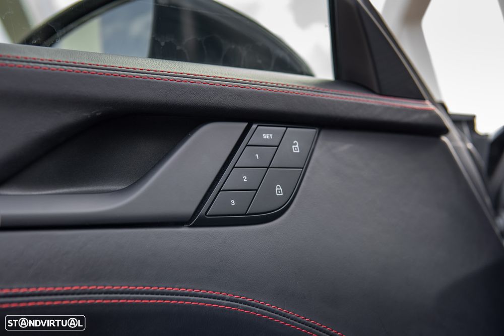 Porsche 911 (992) Carrera 4 GTS PDK - 18